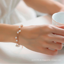 Frische und kontrahierte drei Schichten Faux Perle Armband Schmuck Perlen Armband Ornamente